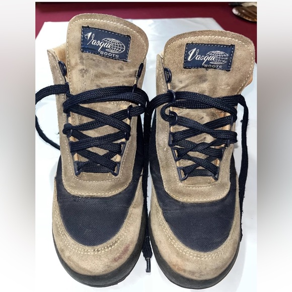 Vasque HIKING ankle Boots Gore-Tex 7534 TAN BLUE Womens 8,  Made In Italy, SUEDE - Picture 2 of 16